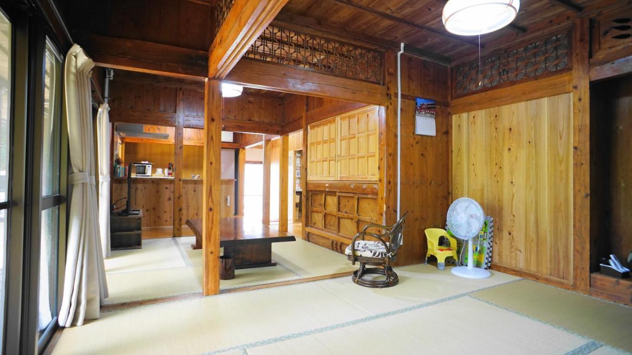 ホテル まんなや～ 本部町 エクステリア 写真